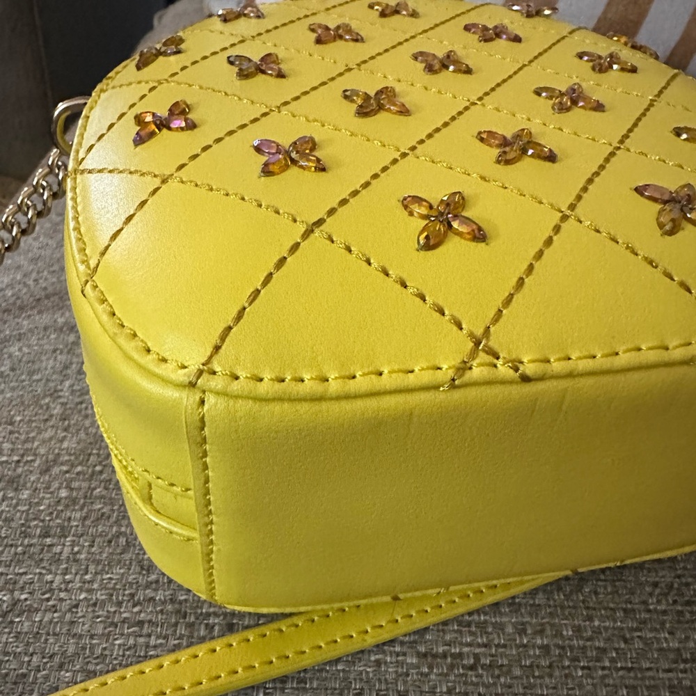 Kate Spade How Refreshing Pineapple Novelty  Women's Bag - Picture 11 of 16